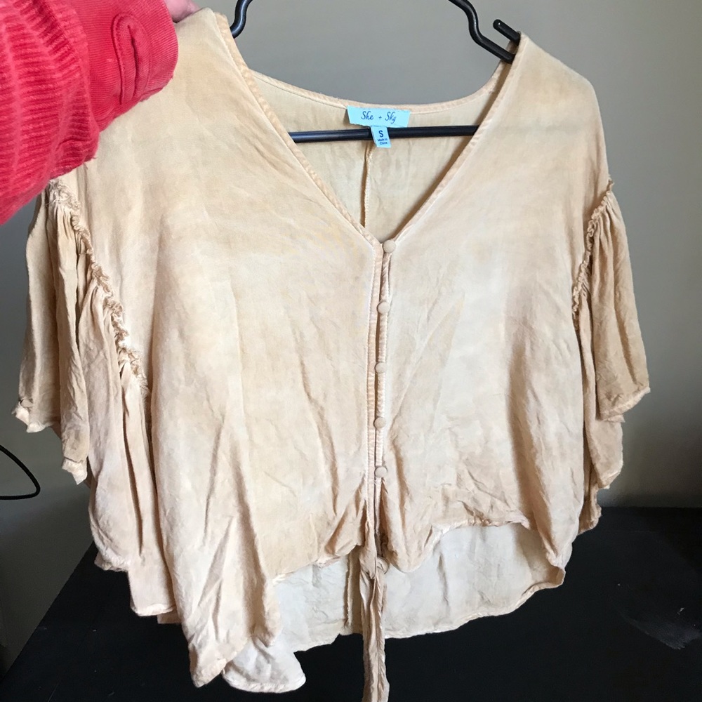 Open sleeve blouse
